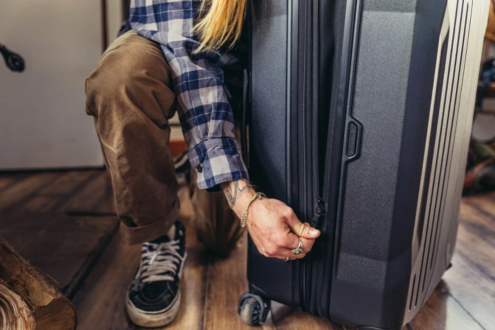 Gregory Quadro Pro 28" Hardcase Wheeled Luggage - Image 12