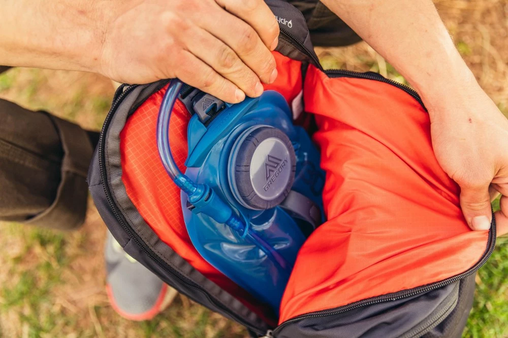 Gregory Inertia 18 H2O Hydration Pack - Men's - Image 9